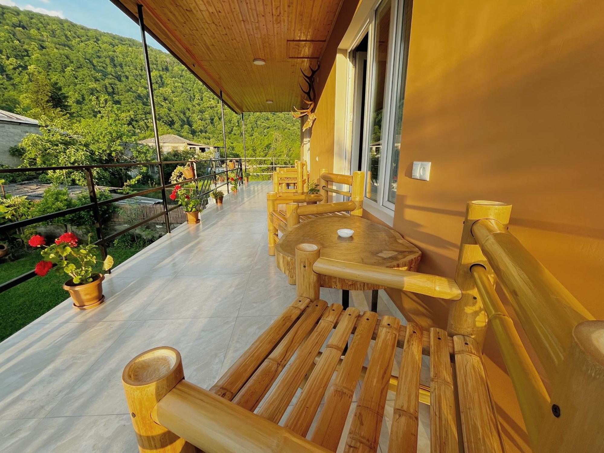 Mountain View Hotel Lagodekhi Ngoại thất bức ảnh