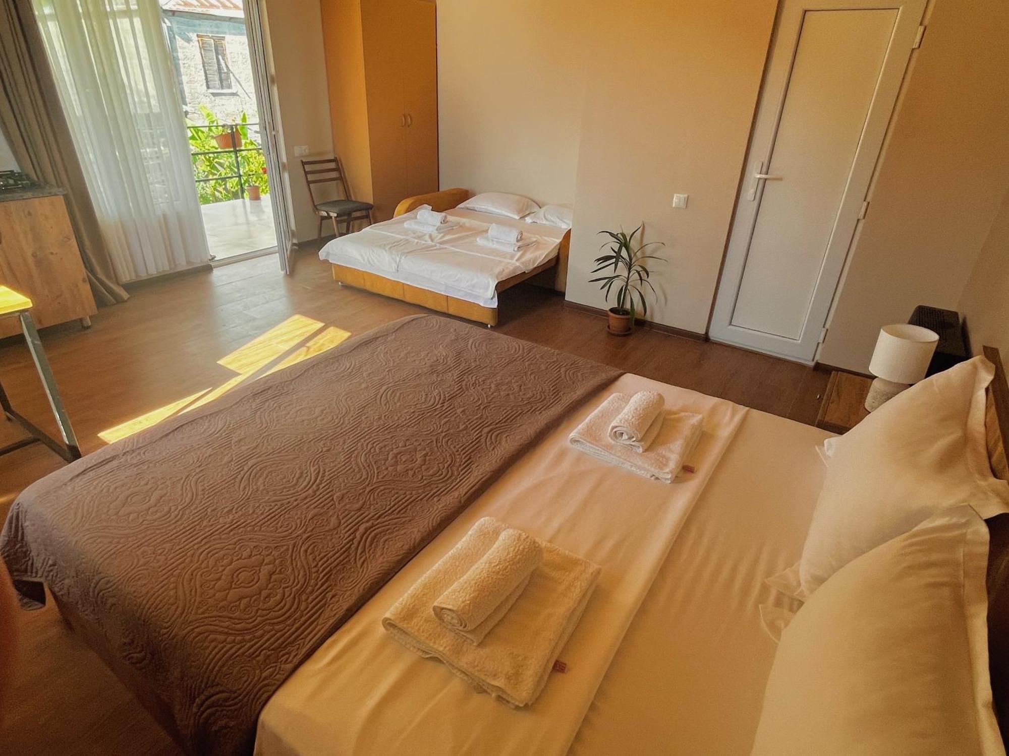 Mountain View Hotel Lagodekhi Ngoại thất bức ảnh